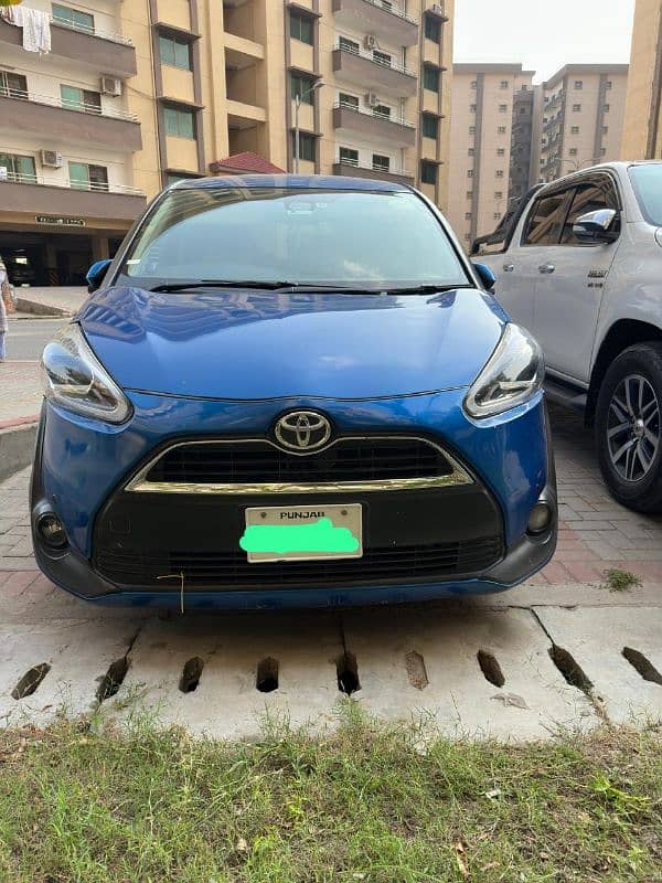 Toyota Sienta 2017 0