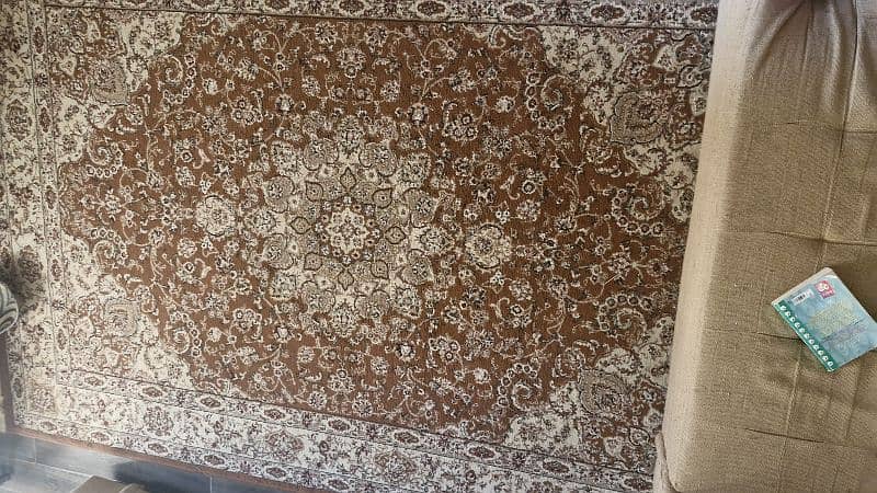 Centre Piece Rug for living or bedroom room. 2