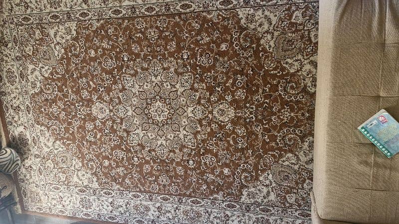 Centre Piece Rug for living or bedroom room. 3