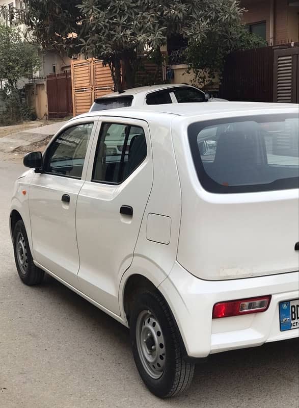 Suzuki Alto 2023 3