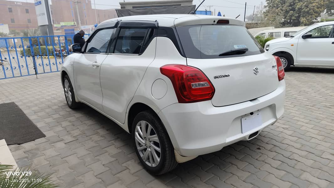 Suzuki Swift 2021 1