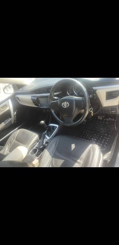 Toyota Corolla 2015 8