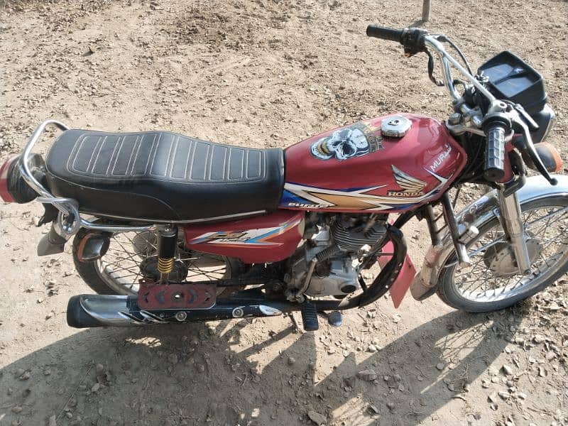 Honda CG 125 for sale in good condition 2016 model 1