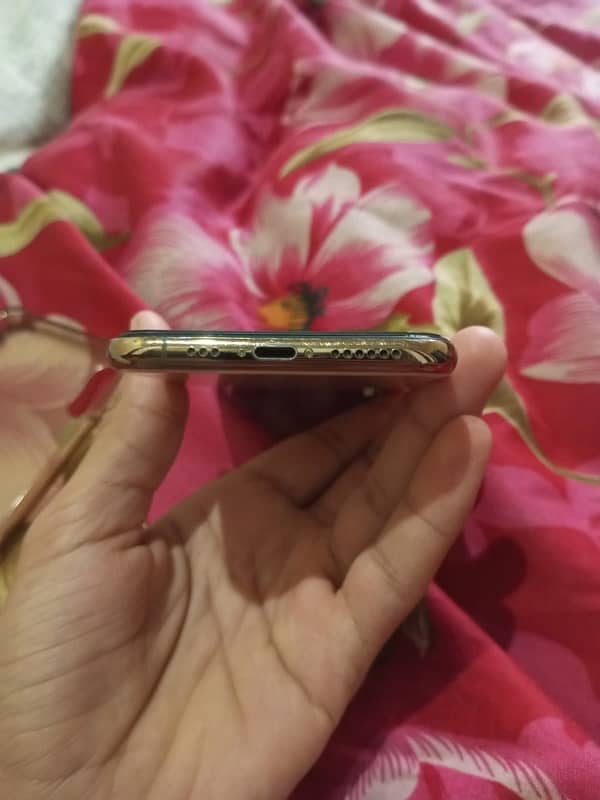 iPhone xs 256 gb non pta 4