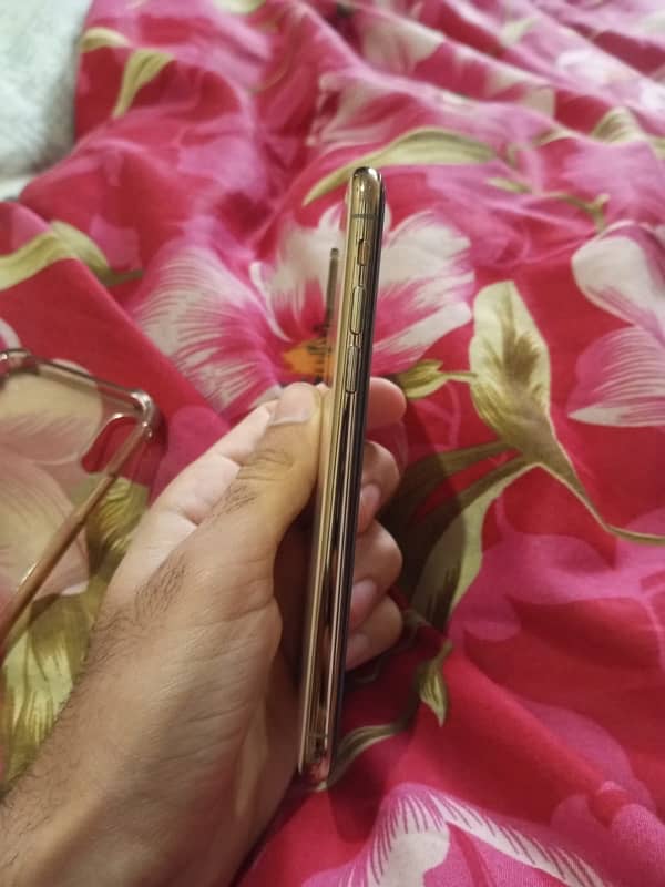 iPhone xs 256 gb non pta 5