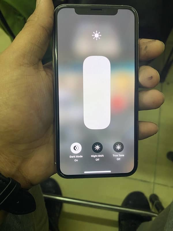 IPHONE 11 pro Factory unlock 256gb 2