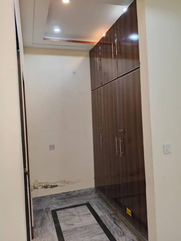 5 Marla Upper Portion For Rent In Habib Park Near Canal Road Beautiful House 15