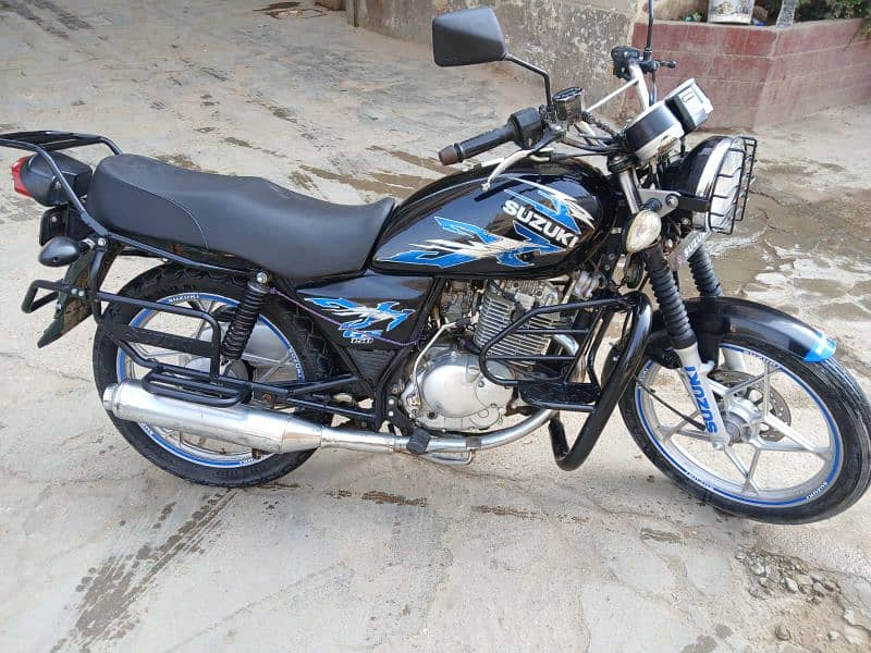 Suzuki GS 150 SE For Sale 0