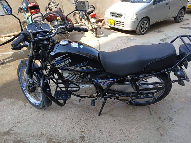 Suzuki GS 150 SE For Sale 3