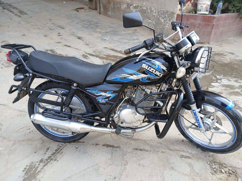 Suzuki GS 150 SE For Sale 5