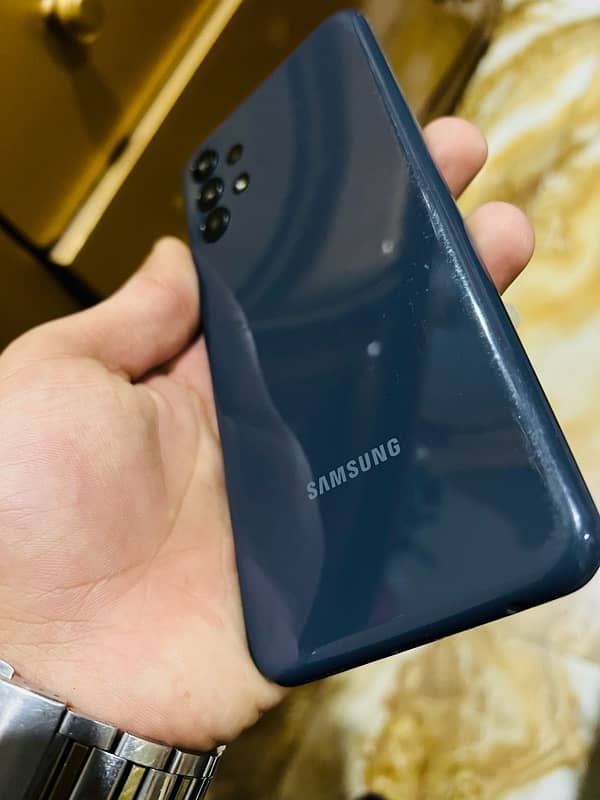 Samsung A13 4/128 with box charge ist hand use 4