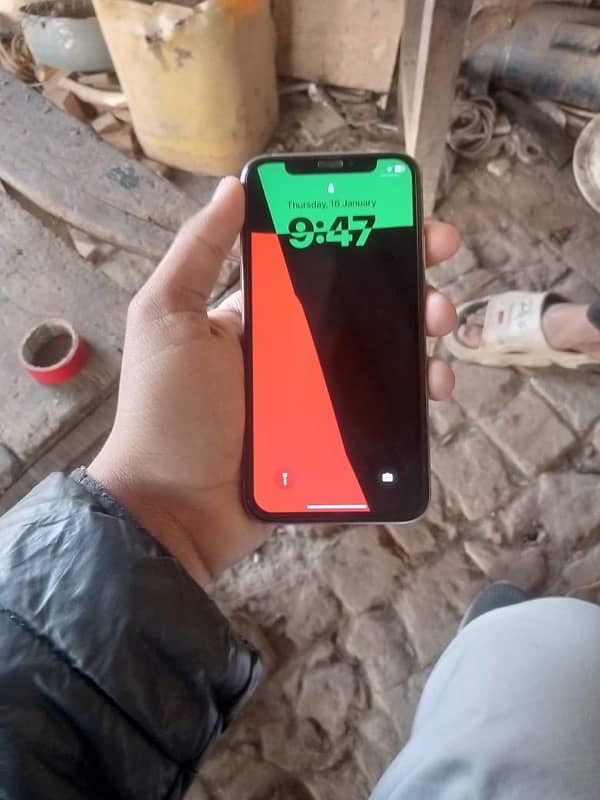 iPhone x 10 by 10 84 halth 256 gb factory unlock 0