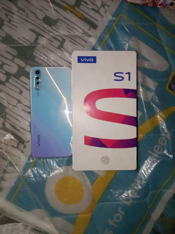 vivo s1 all OK box chargr 1