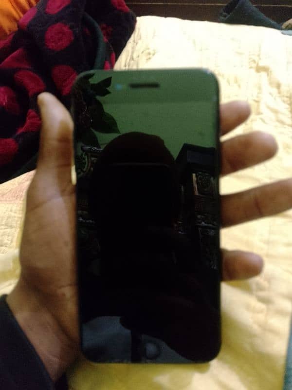 I phone 8 plus non pta Baipass 64gb 7