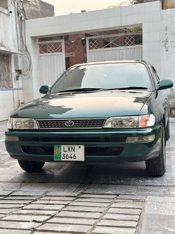 Toyota Corolla 2D 2000 (Petrol) - Total Genuine 0