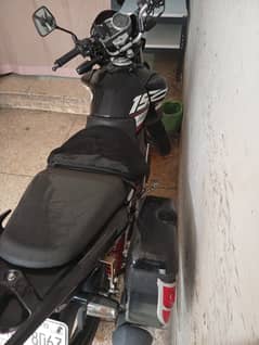 Honda CB 150F 2024