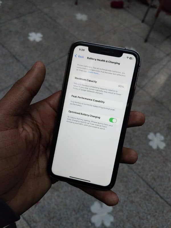 Iphone Xr cnvr to 13 pro 10/10 exchng possible(read ad) 3