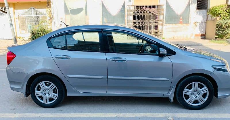 Honda City IVTEC 2018 4