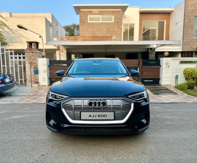 Audi E-Tron 50 quattro 2022 8