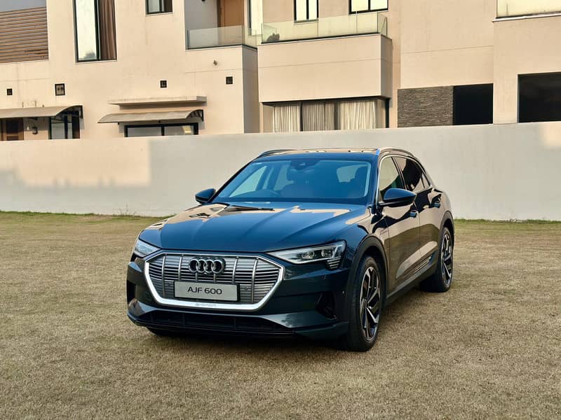 Audi E-Tron 50 quattro 2022 10