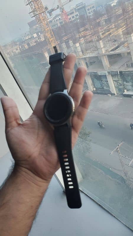 Samsung S4 Original Smart Watch 1