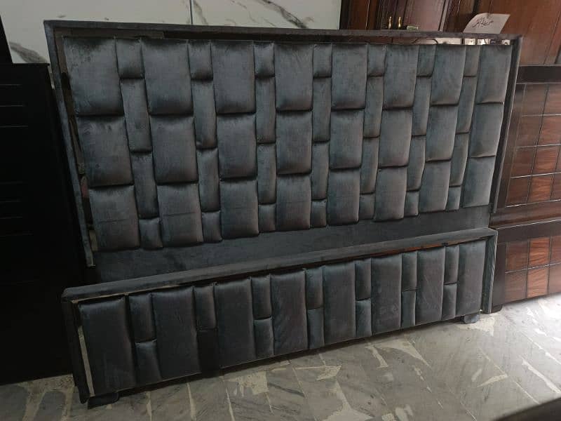 Wooden bed/poshish bed/King size bed/Double Bed/ Valvet bed 5