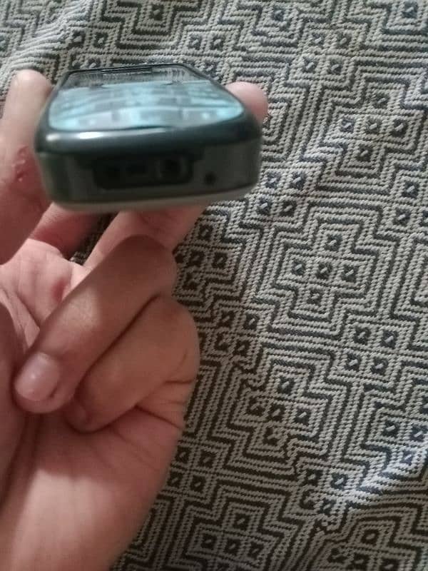 Nokia 1202 2