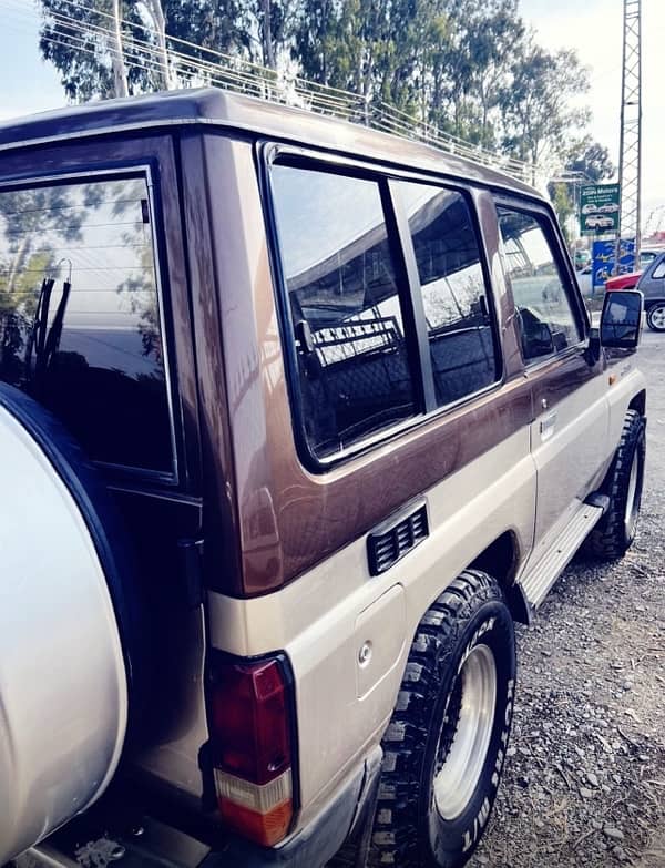 Toyota Land Cruiser 1990 for sale and Exchange 5