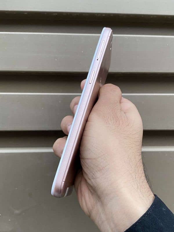 oppo f1s 4/64 1