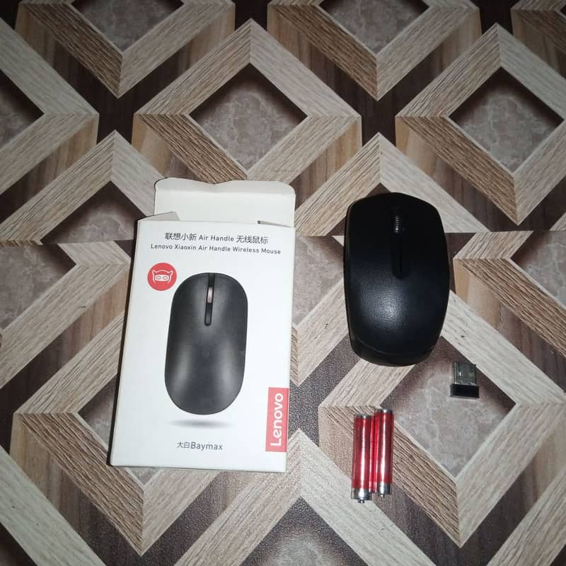 BLUETOOTH MOUSE___ URGENT SALE NEW FRESH CONDITION 2