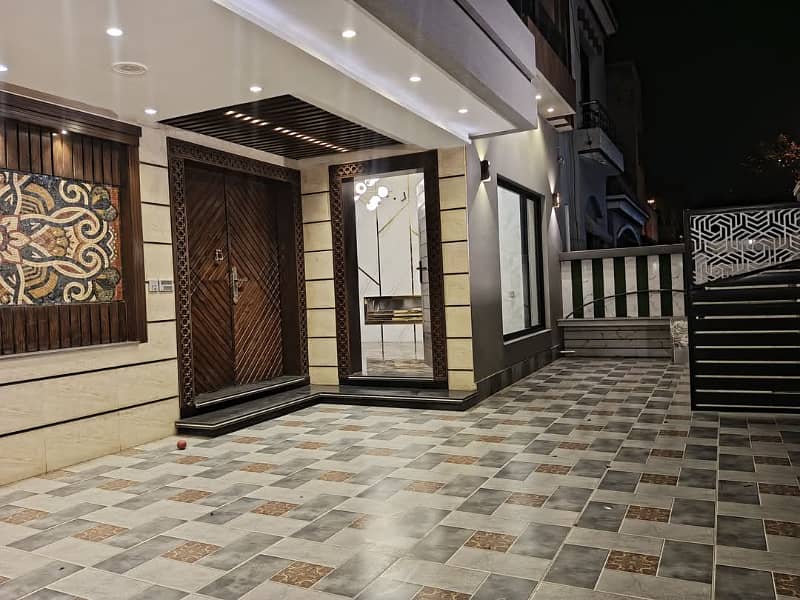 6 MARLA HOUSE BAHRIA HOMES FOR RENT BAHRIA TOWN LAHORE 16