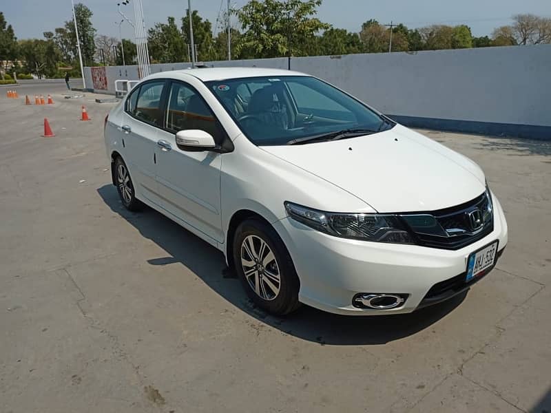 Honda City 2018 4