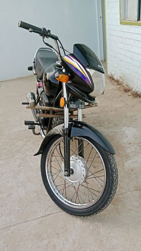 Honda pridor 100 % perfect condition in use of govt officer 4