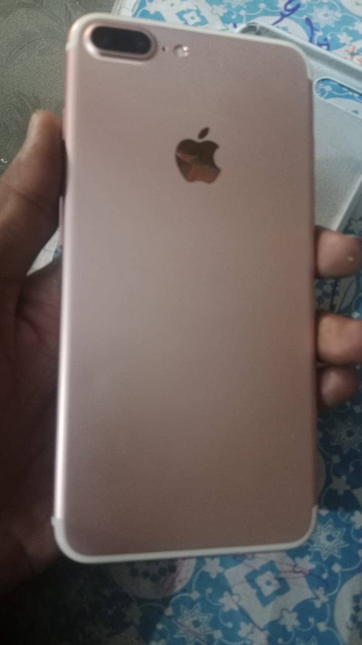 Apple iPhone 7 Plus | 10/10 condition | PTA APPROVED 1