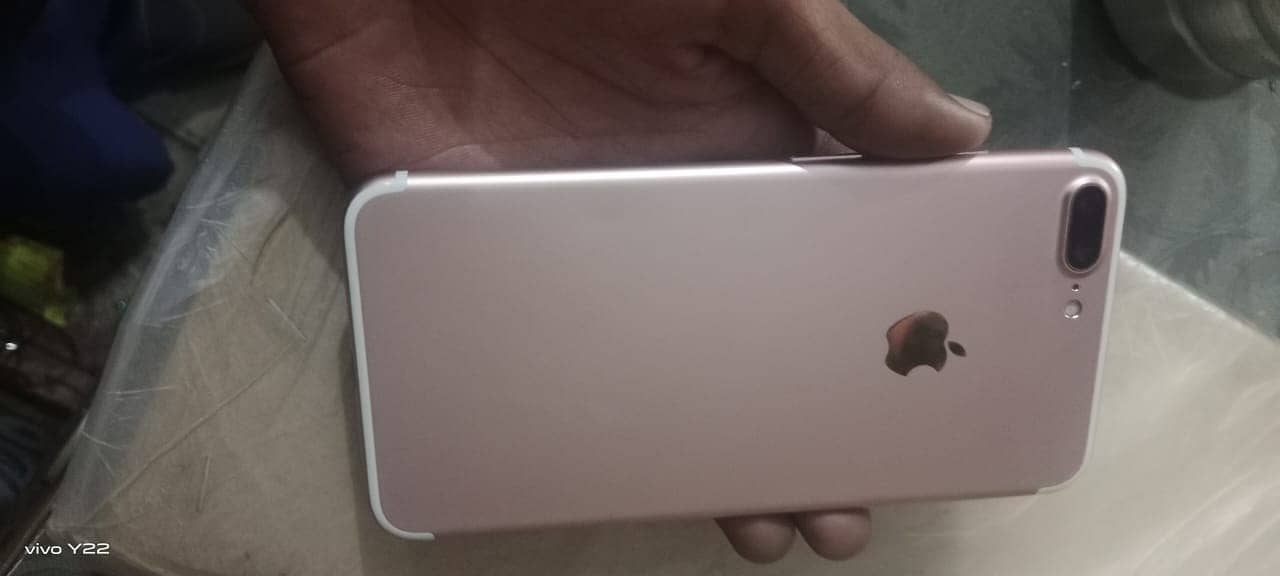 Apple iPhone 7 Plus | 10/10 condition | PTA APPROVED 2