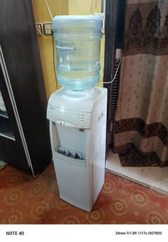 orient water dispenser 10/8 condition