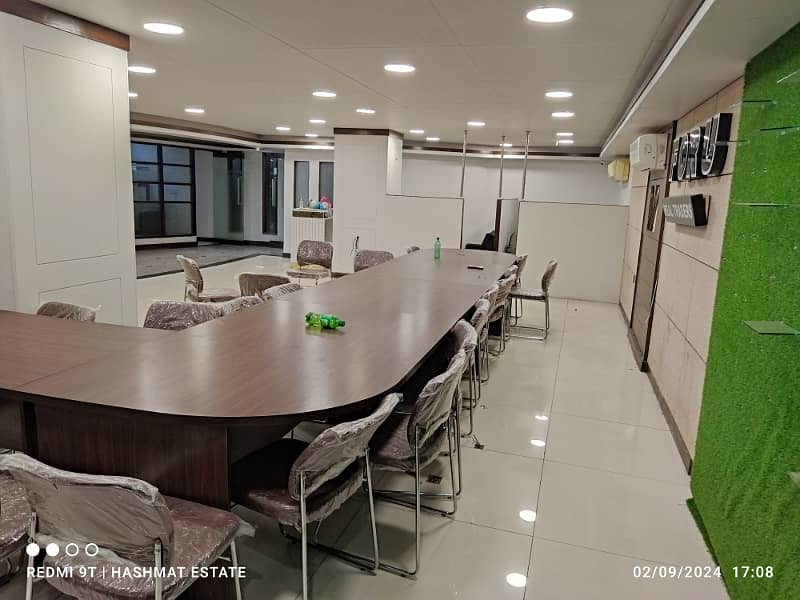 Fully Furnished Office For Rent 15