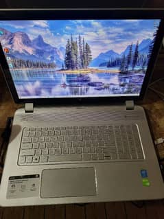 HP Envy gaming core i7 8/256 touchscreen