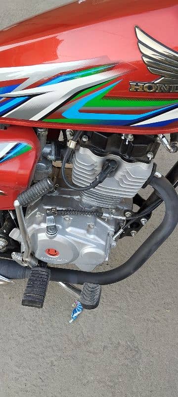 Honda CG 125 . . . . 5