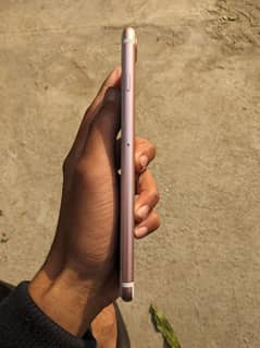 I phone 7plus 128 gb non pta . exchange possible