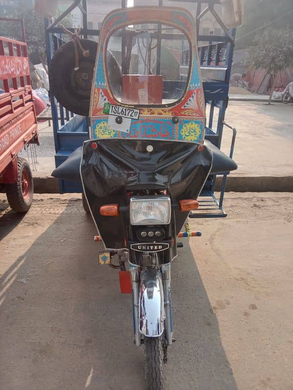 Good condition united 100 cc loader Rickshaw for sale 0