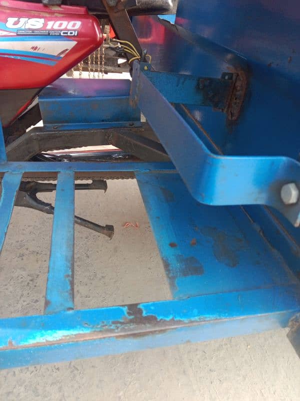 Good condition united 100 cc loader Rickshaw for sale 10