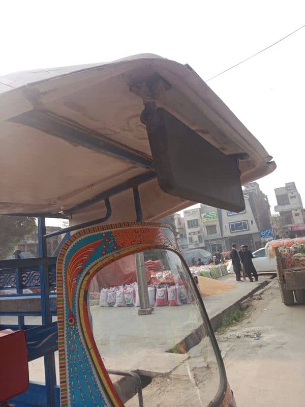 Good condition united 100 cc loader Rickshaw for sale 11