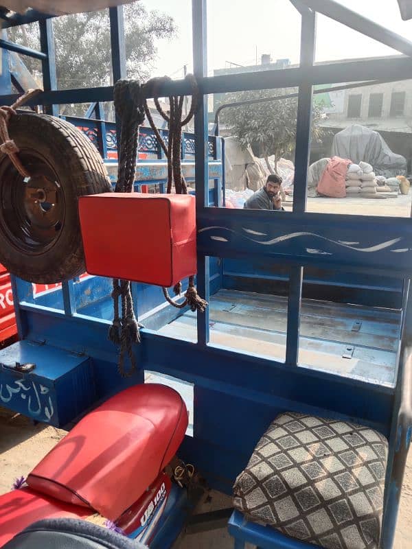 Good condition united 100 cc loader Rickshaw for sale 12