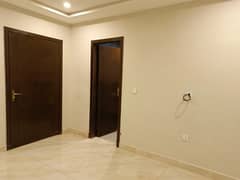 2 BED ROOM APARTMENT FOR RENT IN BAHRIA TOWN LAHORE