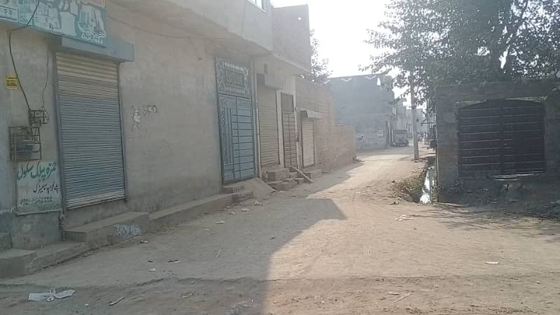 2.5 Kanal Plot Front 135ft sale kahna nau near new defence road and ferozpur road kahna nau Lahore 2