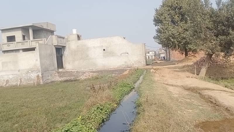 2.5 Kanal Plot Front 135ft sale kahna nau near new defence road and ferozpur road kahna nau Lahore 6