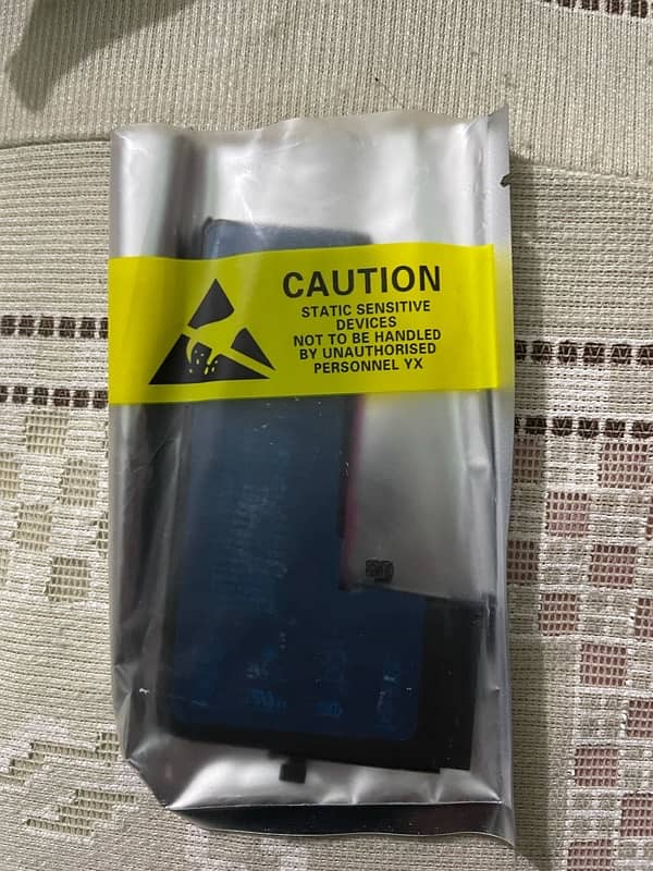 iPhone 11 Pro original Battery 1