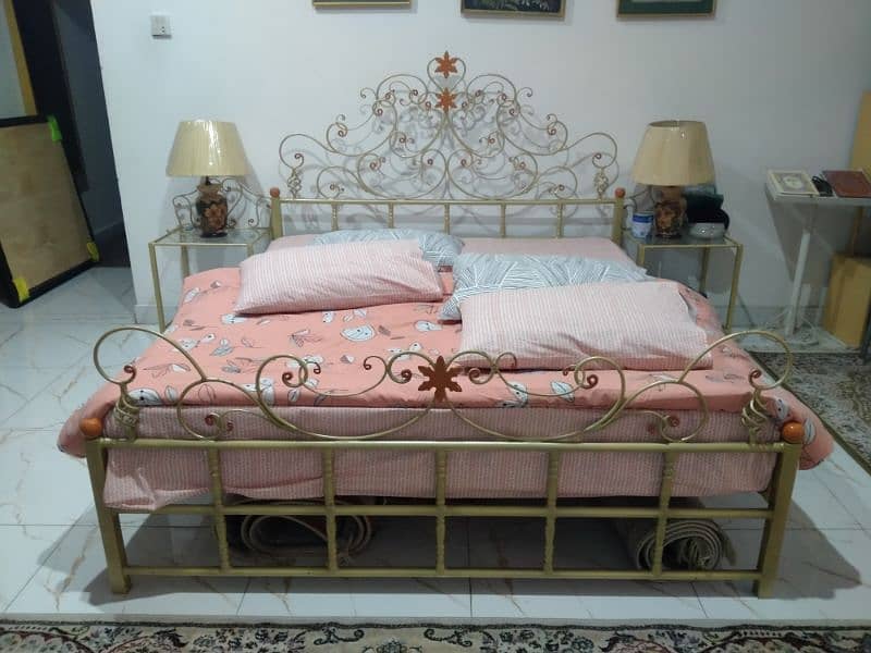 wrought Iron Bedroom set 0