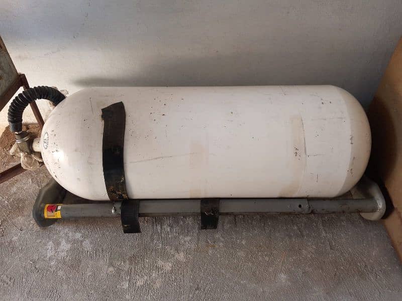 CNG CYLINDER FOR SALE 1